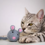 Filzmaus aus 100 % Schurwolle – gefüllt mit Katzenminze